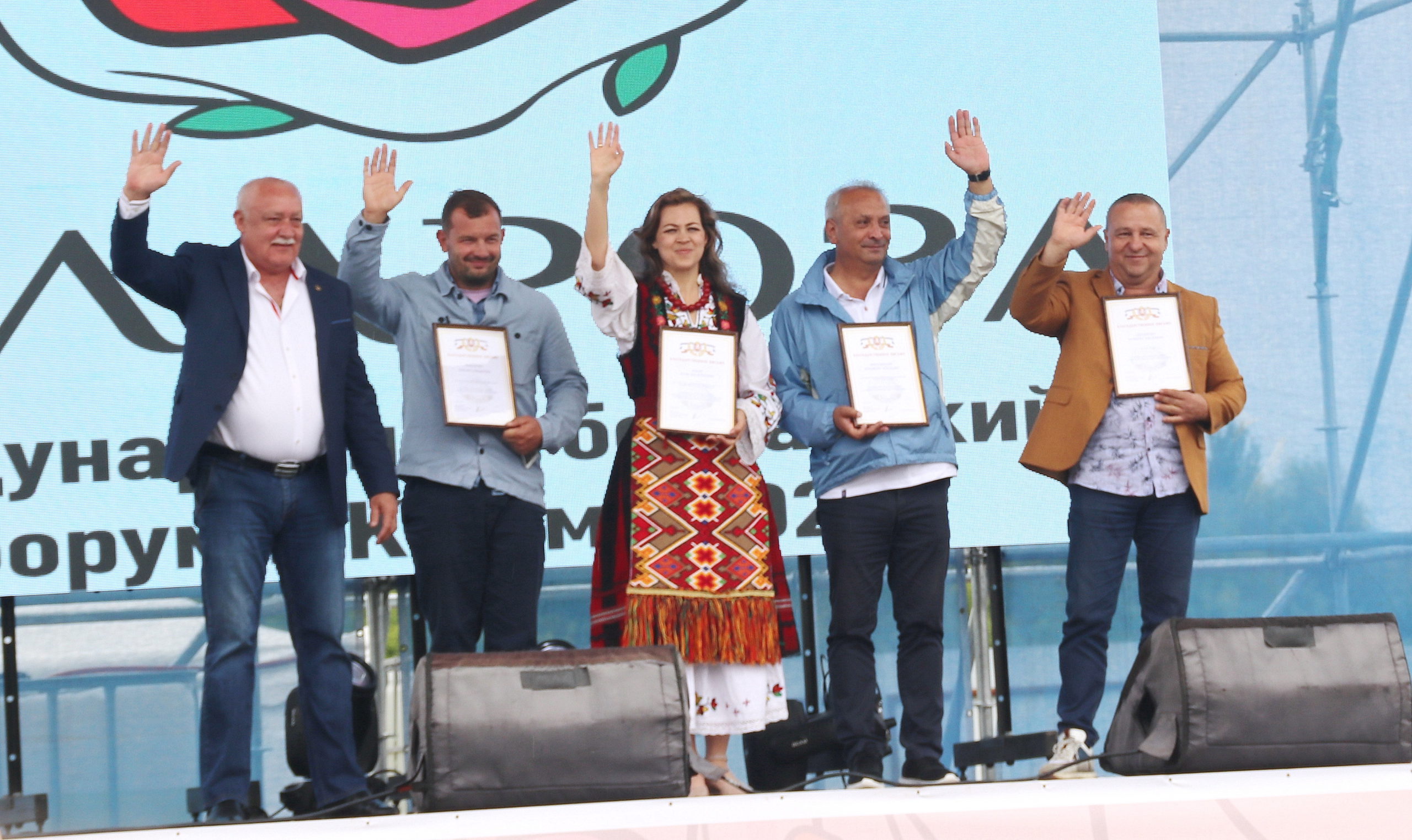 Народная дипломатия в действии: визит болгарской делегации в Крым завершился фестивалем роз