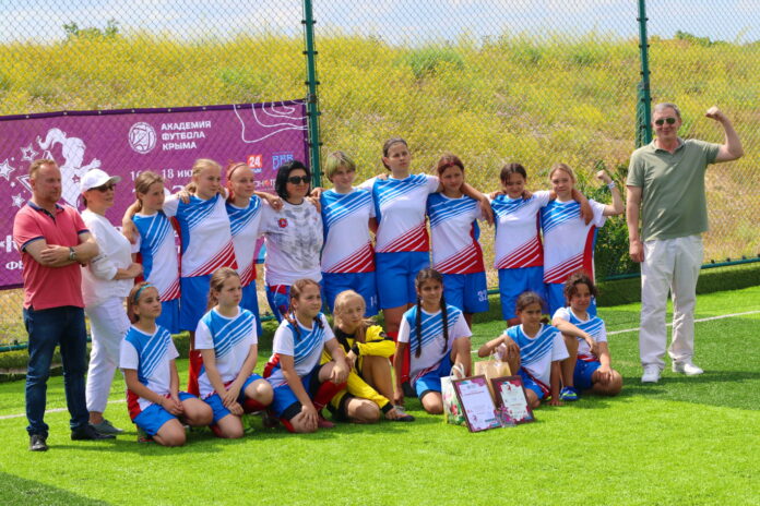 В Евпатории прошёл фестиваль футбола «Южные Звёзды»