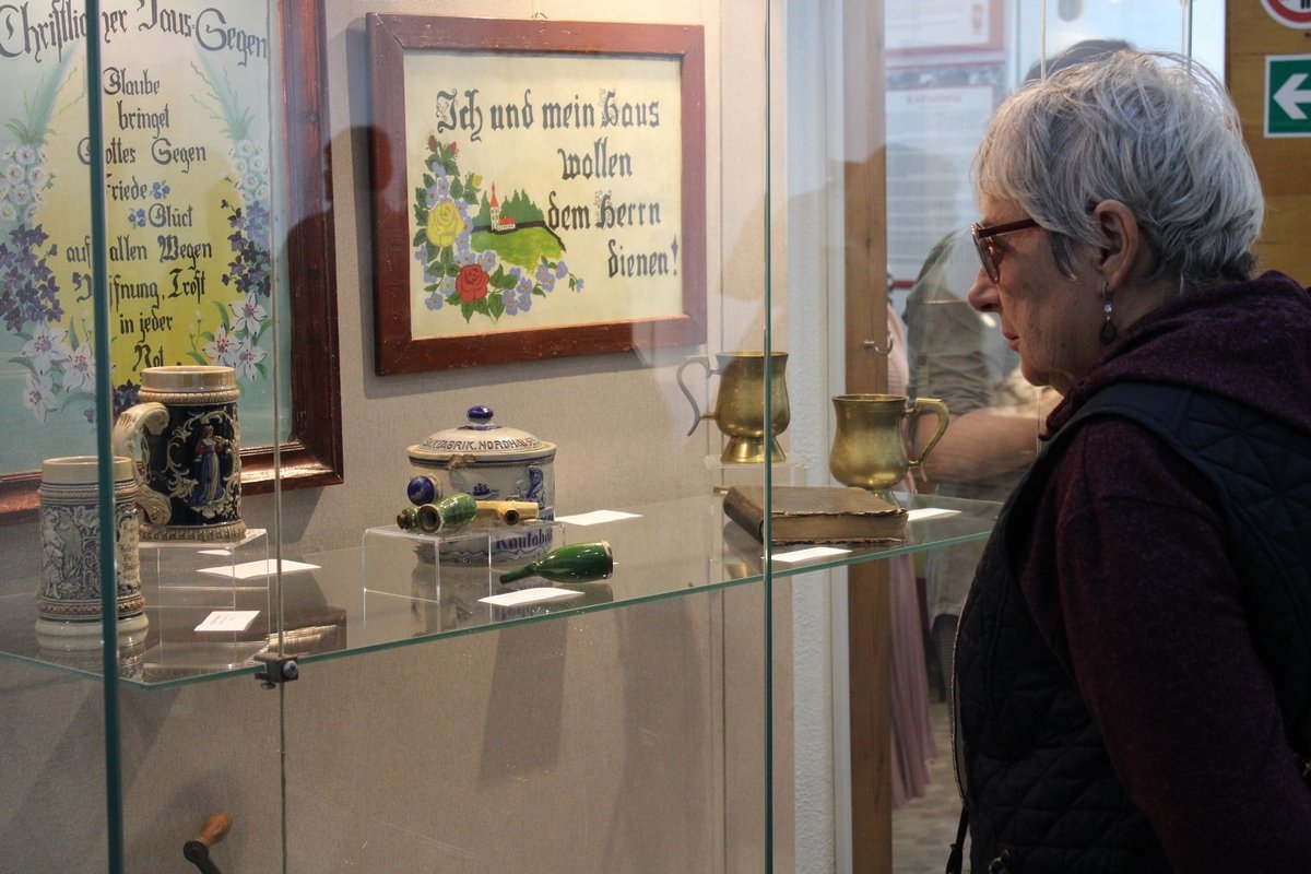 Крымский этнографический музей привёз в Керчь выставку «Народы Крыма»