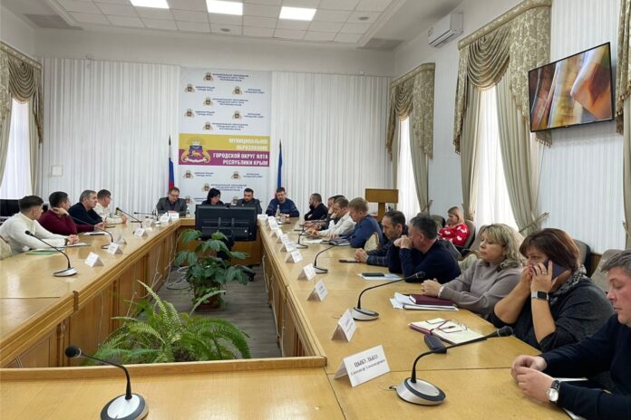 В Ялте представители Общественной палаты Крыма приняли участие в экологическом мониторинге