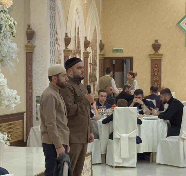 Ифтар в крымском селе Укромное объединил представителей разных стран и конфессий