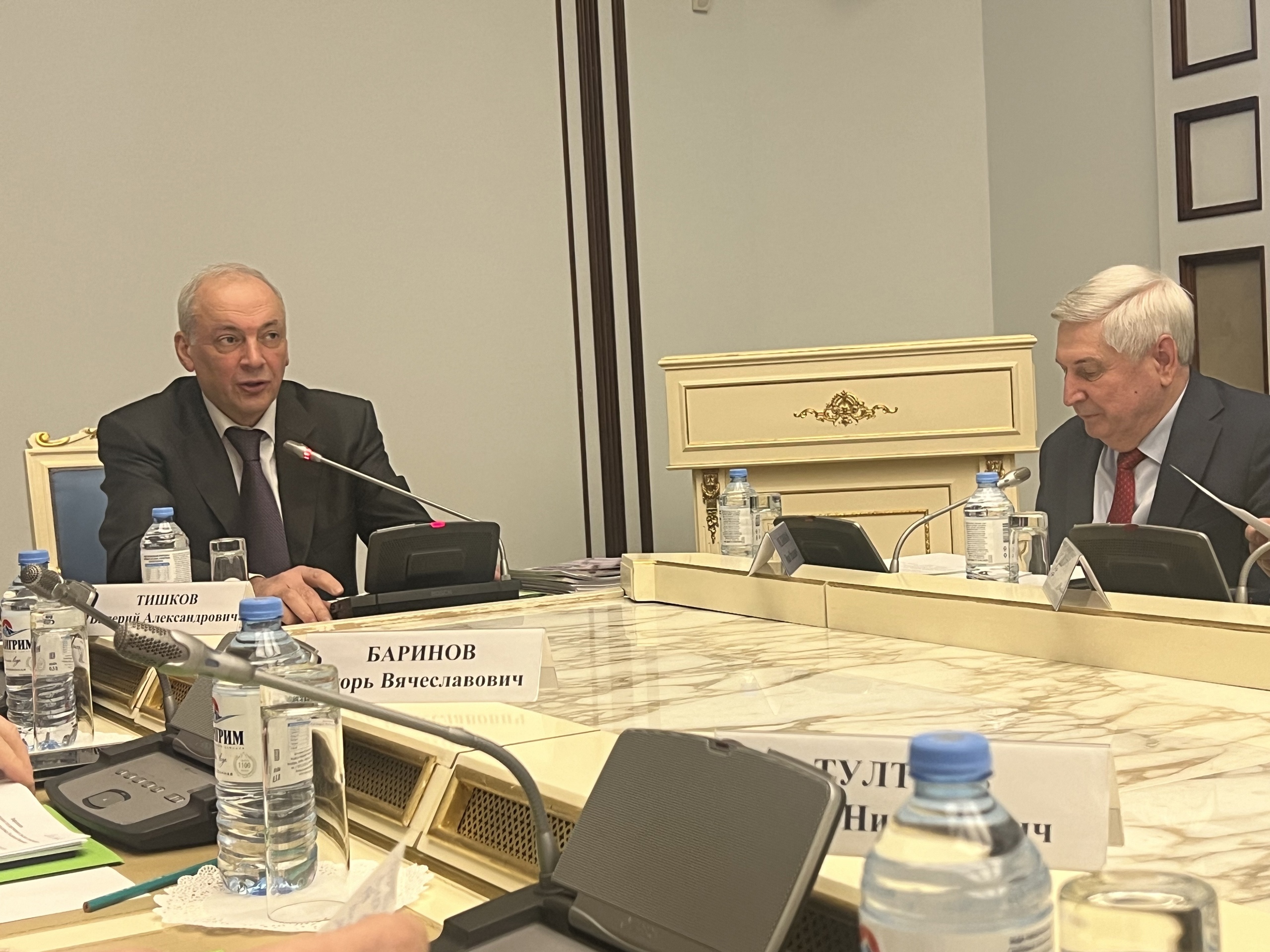 Магомедсалам Магомедов провёл заседание Президиума Совета при Президенте РФ по межнациональным отношениям